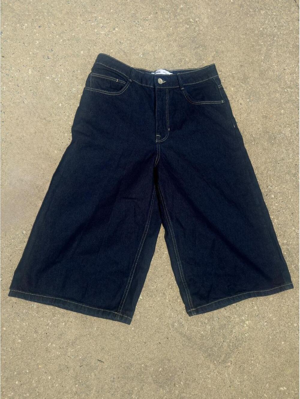 Bershka Dark Wash Baggy Wide Leg Denim Jorts Shorts W26